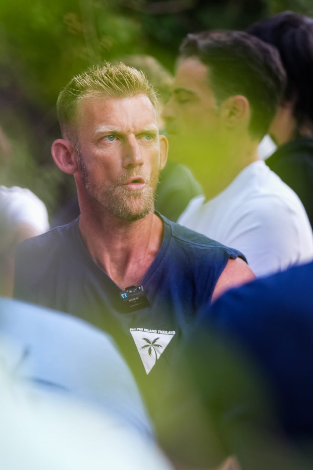 Luke Wills explicando una técnica en un taller